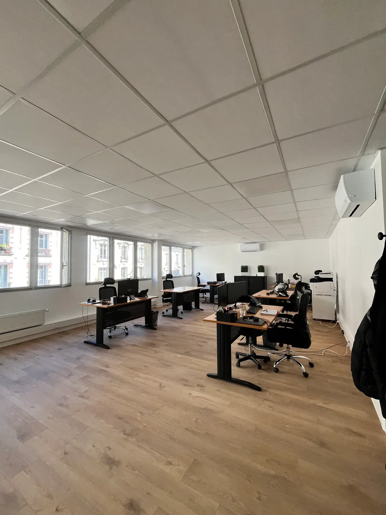 Aménagement bureau — après